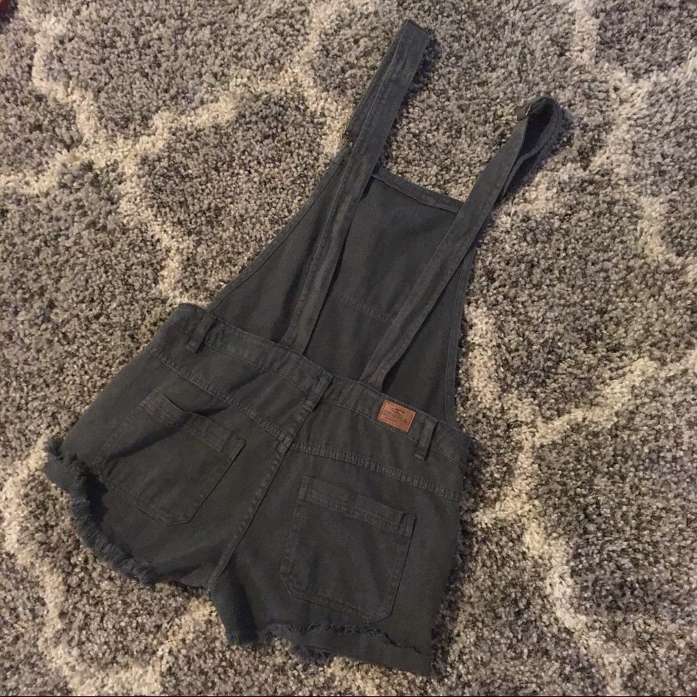 O’Neill Overalls - Picture 2 of 3